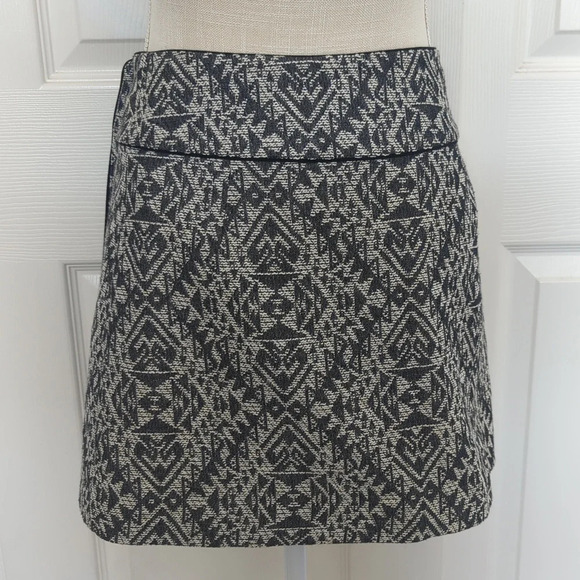 H&M Tribal Knot Wrap Mini Skirt - Picture 3 of 5